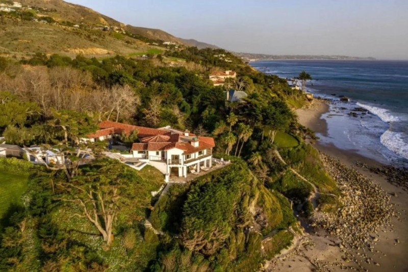 Celebrity Homes for Sale