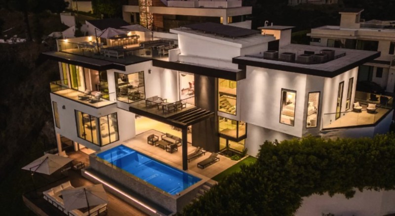 LA Gated Community